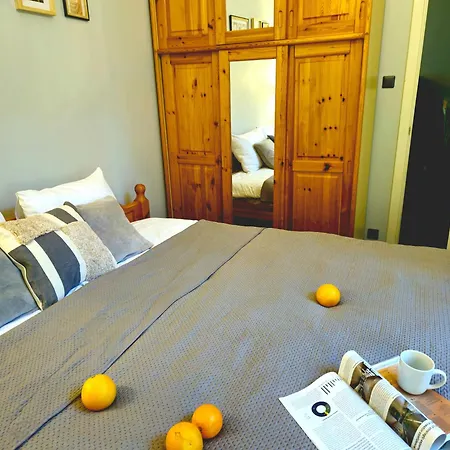 Heart Of Old 3 Bedroom By Dome Square Apartment Riga