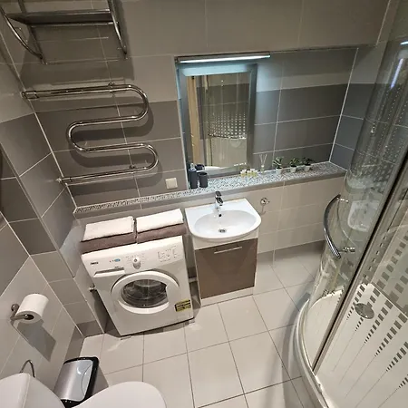 Heart Of Old 3 Bedroom By Dome Square * Riga
